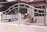 images of Steel Fencing Dog