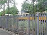 pictures of Modern Steel Fencing