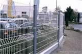 pictures of Steel Fence Building